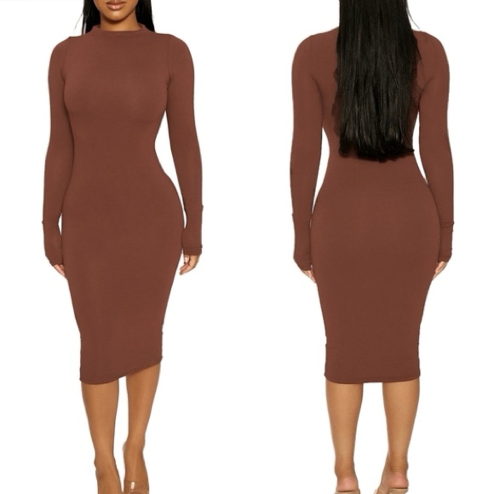 Naked Wardrobe | The NW Long Sleeve Midi Dress | Chocolate